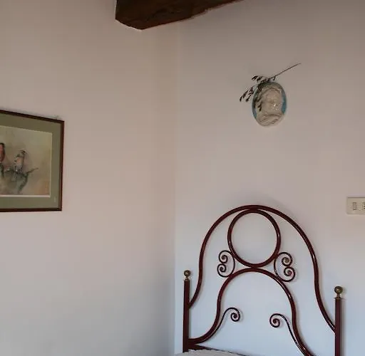 Casa Scheda מראדי