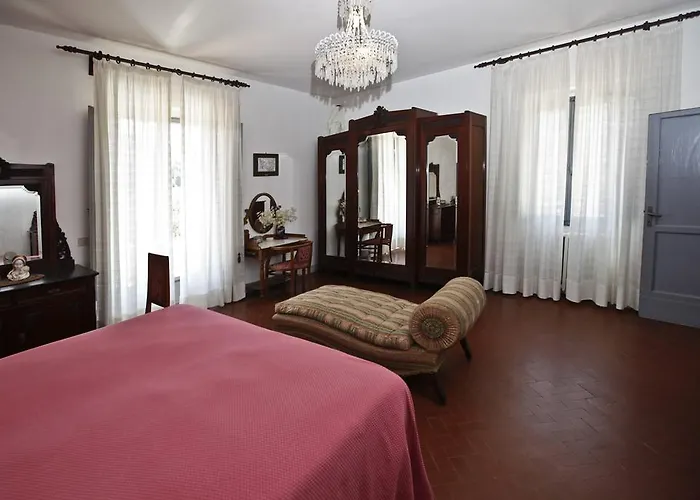 Casa Scheda מראדי